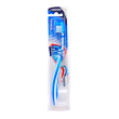 aquafresh spazzolino flex dinamic medium